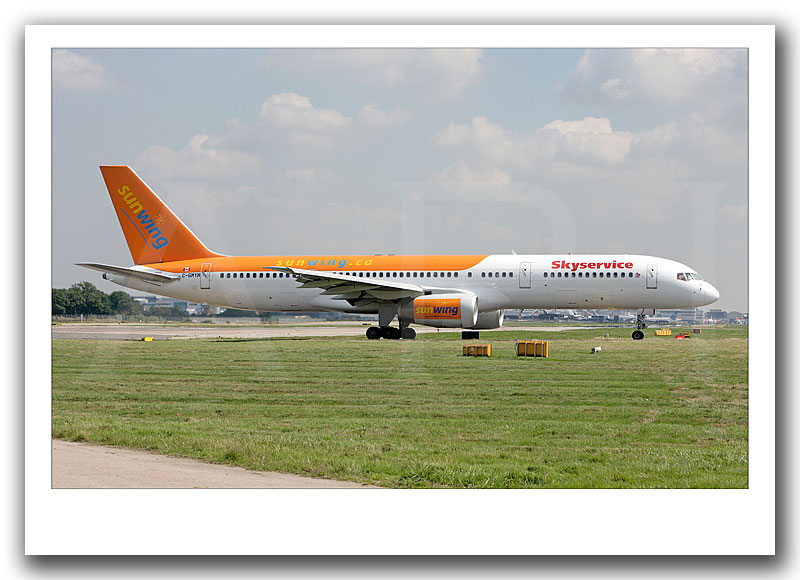 C-GMYH - Skyservice Airlines Boeing 757-236 (Msn 25053 Ln 358) - 01