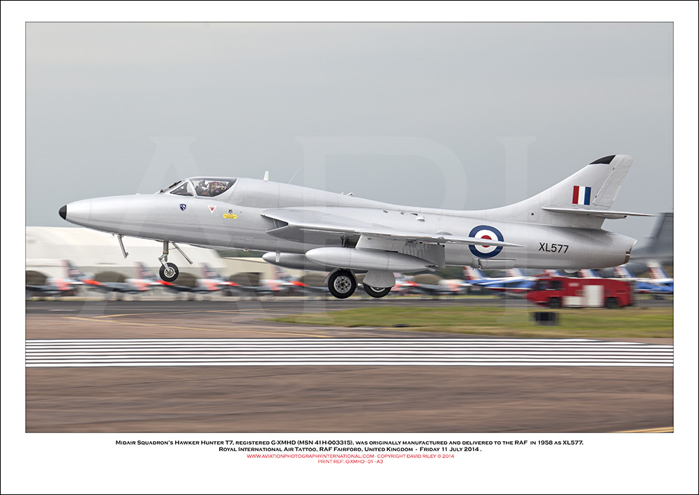 G-XMHD - Hawker Hunter T7 (Msn 41H-003315) - 01