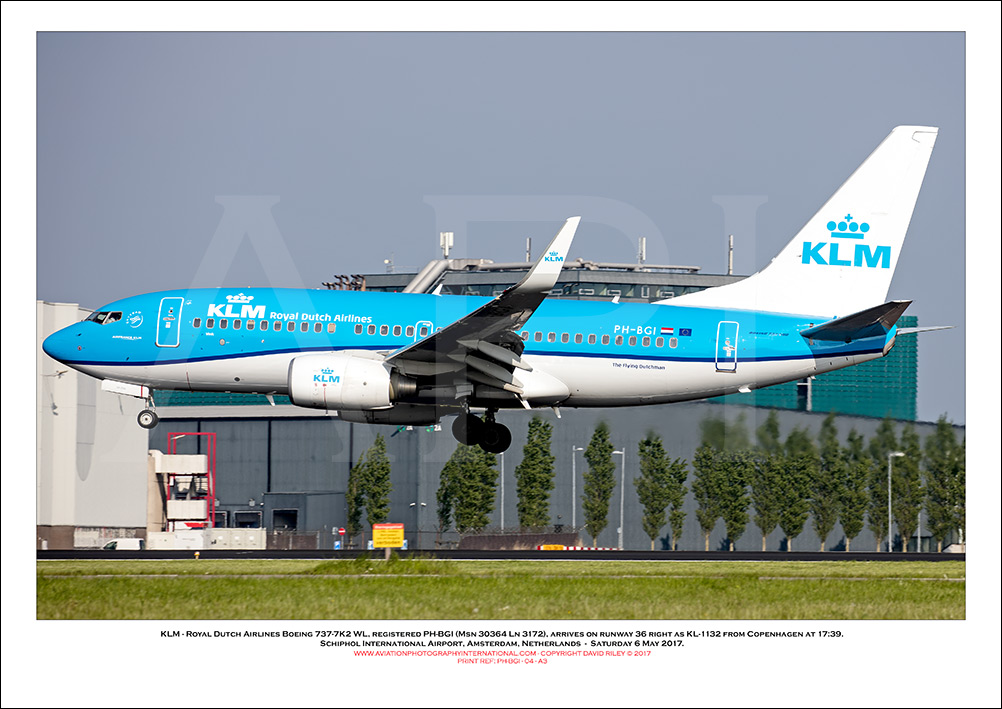 PH-BGI -  KLM - Royal Dutch Airlines Boeing 737-7K2 WL (Msn 30364 Ln 3172) - 04