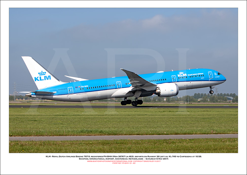 PH-BHH -  KLM - Royal Dutch Airlines Boeing 787-9 (Msn 38767 Ln 463) - 01