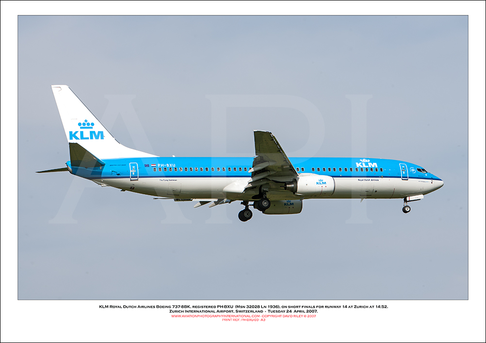 PH-BXU -  KLM - Royal Dutch Airlines Boeing 737-8BK (Msn 33028 Ln 1936) - 03