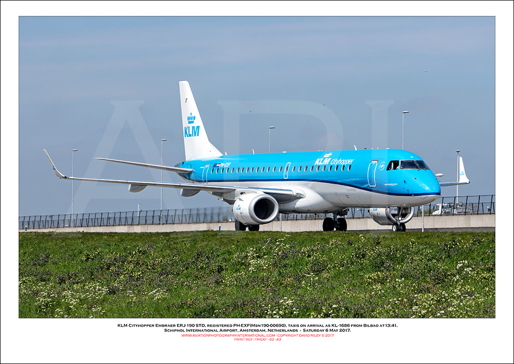 PH-EXF - KLM Cityhopper Embraer ERJ -190 STD (Msn 190-00690) - 03