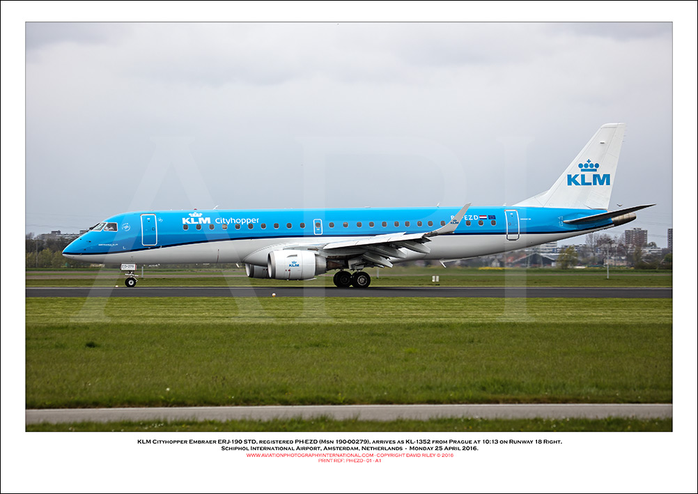 PH-EZD - KLM Cityhopper Embraer ERJ -190 STD (Msn  190-00279) - 01