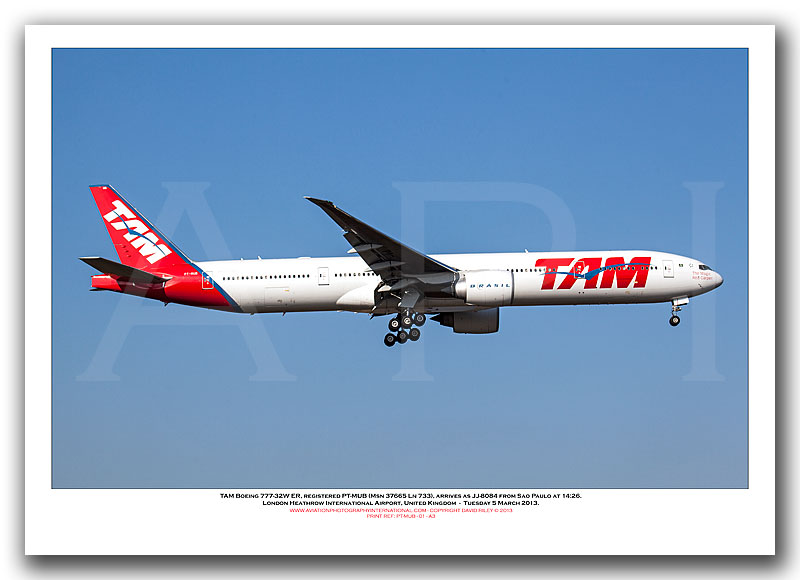 PT-MUB - TAM Boeing 777-32W ER (Msn 37665 Ln 733) - 01