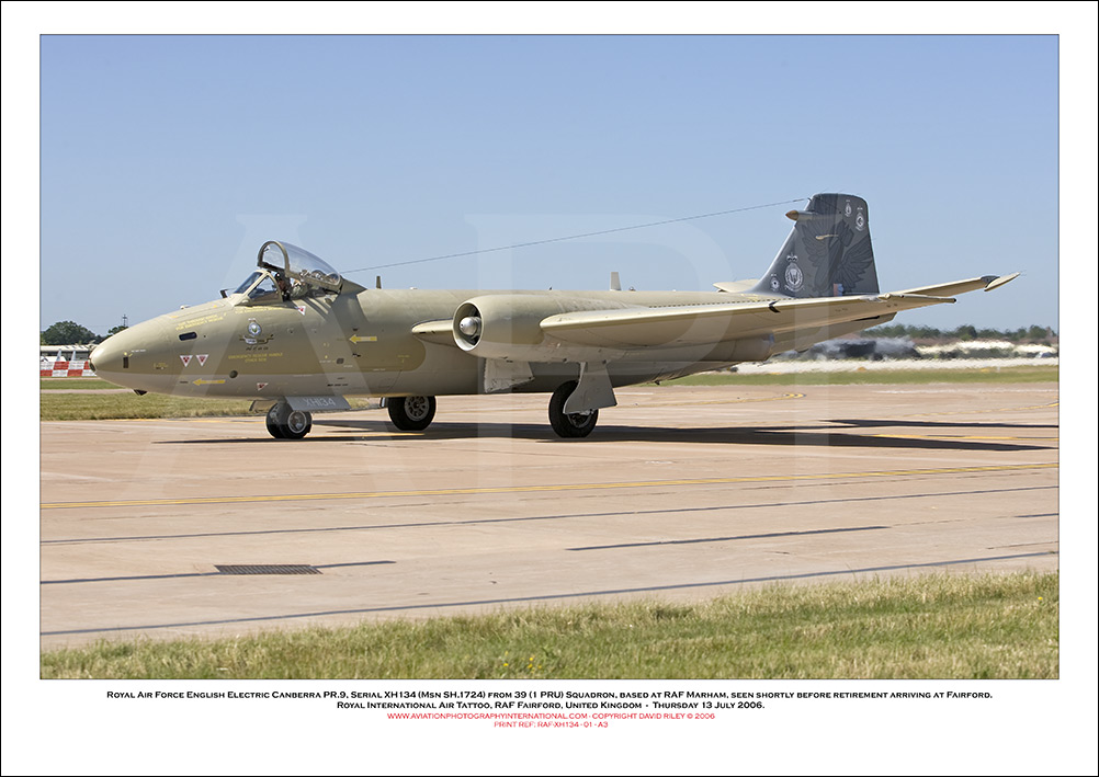RAF-XH134 - Royal Air Force English Electric Canberra PR.9  (Msn SH.1724) - 01