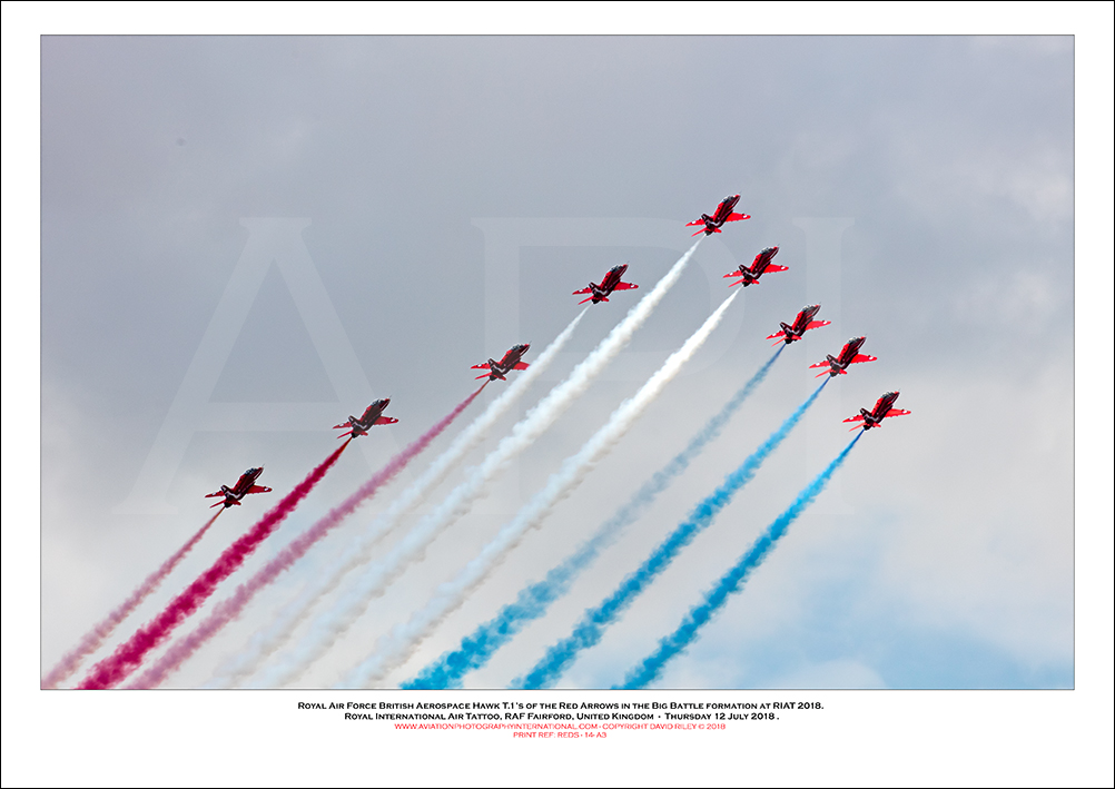 REDS -The Royal Air Force�s Red Arrows  in the Big Battle formation at RIAT 2018 - 14