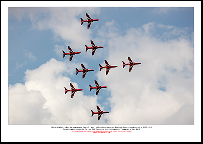 REDS -The Royal Air Force�s Red Arrows  in the Shuttle/Flanker formation at RIAT 2018 - 16