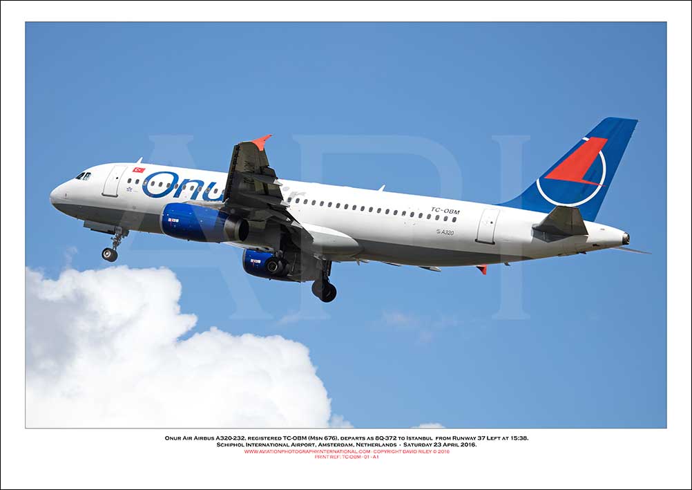TC-OBM - Onur Air Airbus A320-232, (Msn 676)) - 01