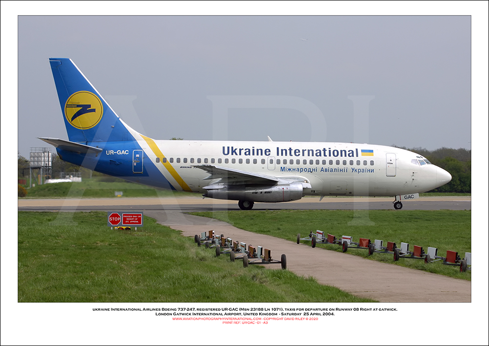 UR-GAC - Ukraine International Airlines Boeing 737-247 (Msn  23188 Ln 1071) - 01