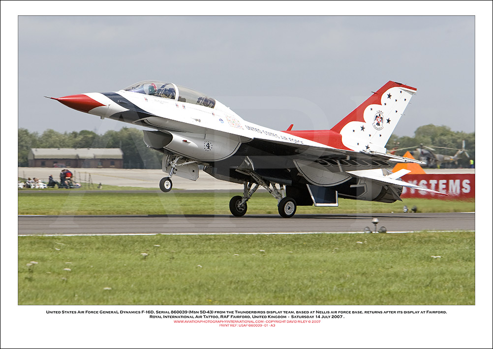 USAF-860039 - United States Air Force GeneraL Dynamics F-16D Flighting Falcon - 01